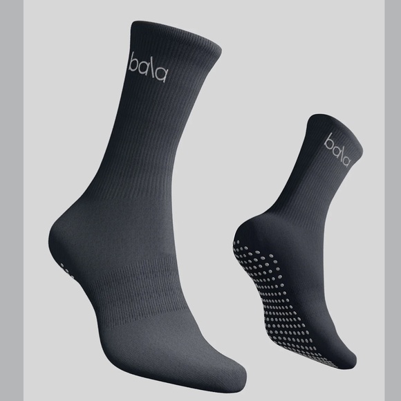 NWT Bala The High Sock in Charcoal Size Medium - Picture 1 of 3